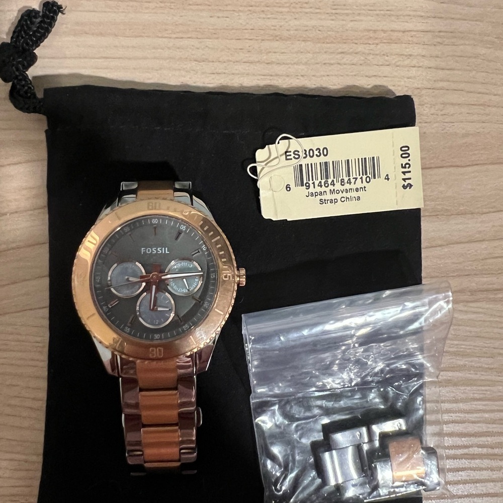 Fossil two tone watch, silver and rose gold.